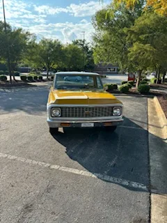 Chevrolet-Ck-truck-c10-1972-Yellow-Brown-3
