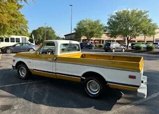 Chevrolet-Ck-truck-c10-1972-Yellow-Brown-4