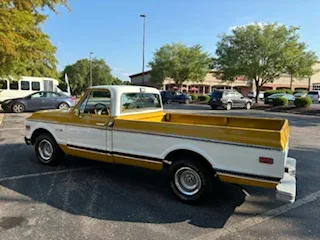 Chevrolet-Ck-truck-c10-1972-Yellow-Brown-4