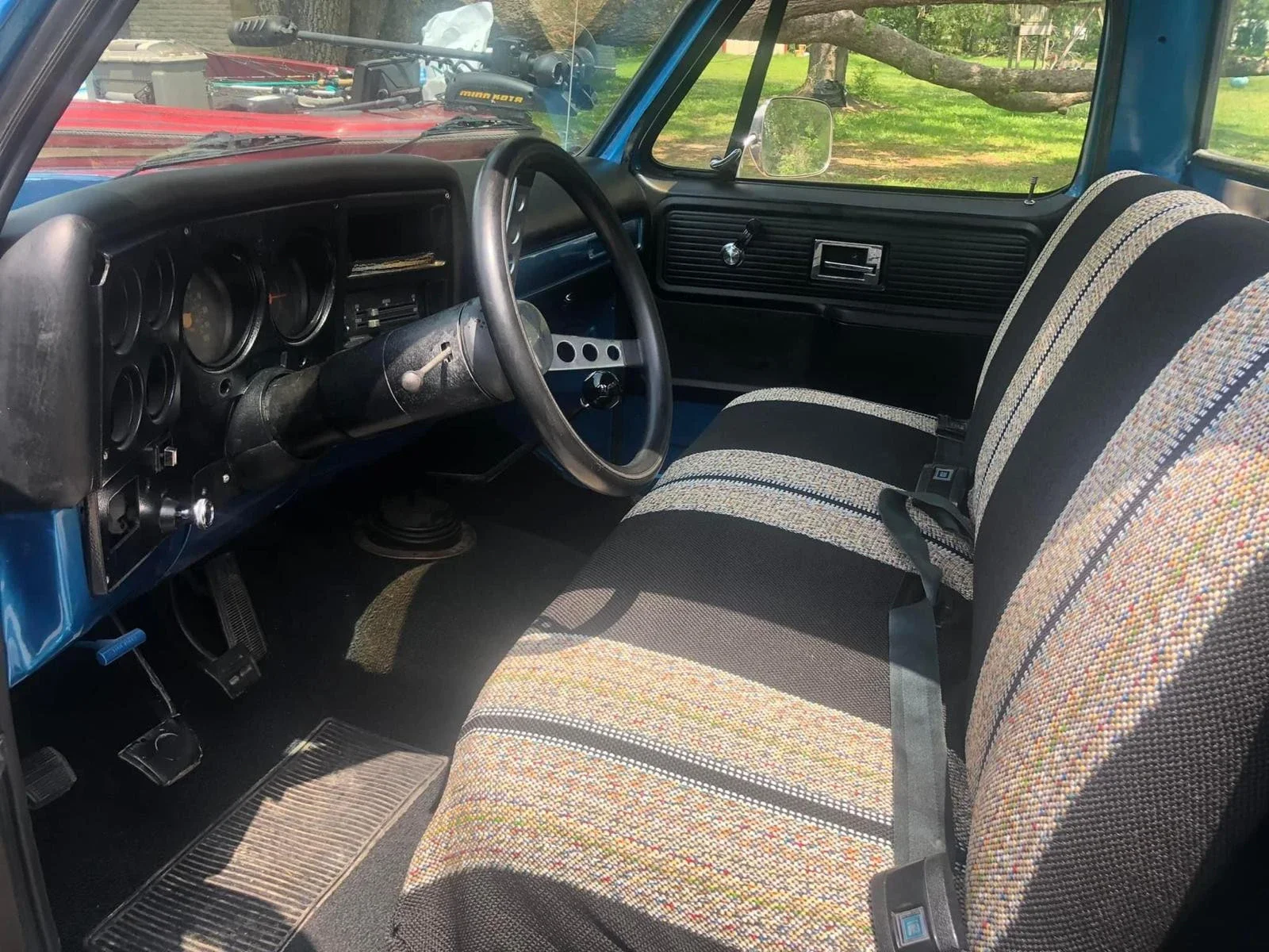 Chevrolet-Ck-truck-c10-1973-Blue-Black-11