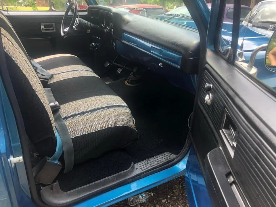Chevrolet-Ck-truck-c10-1973-Blue-Black-3