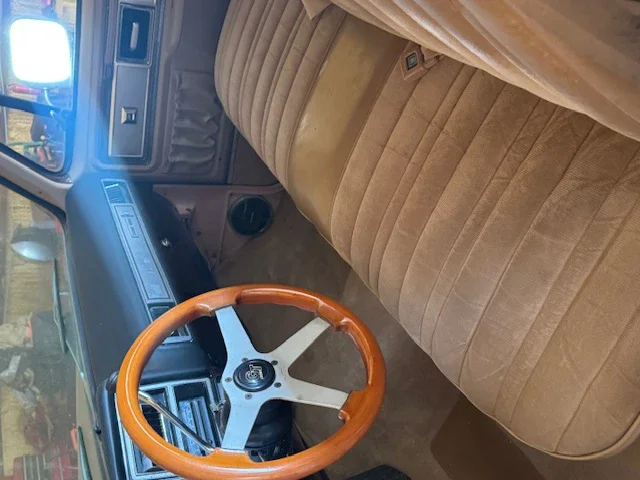 Chevrolet-Ck-truck-c10-1978-Brown-Tan-4