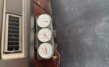 Chevrolet-Ck-truck-c10-1983-Black-Brown-2