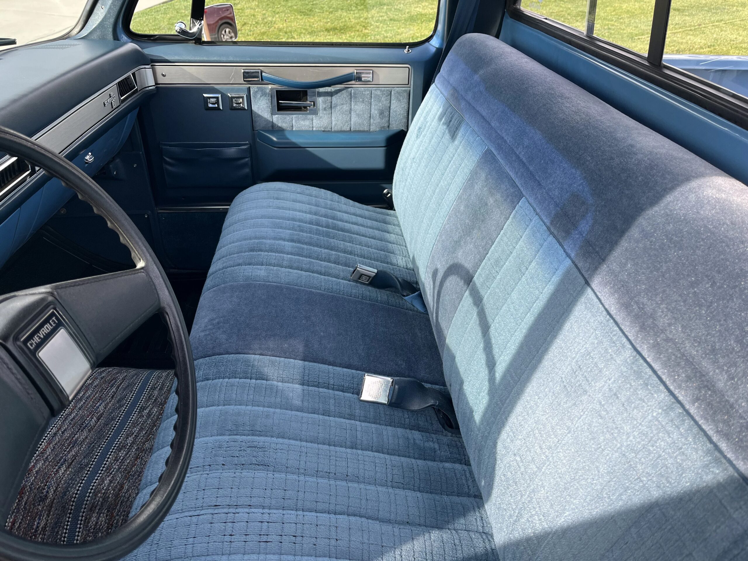 Chevrolet-Ck-truck-c10-1984-Blue-Blue-11