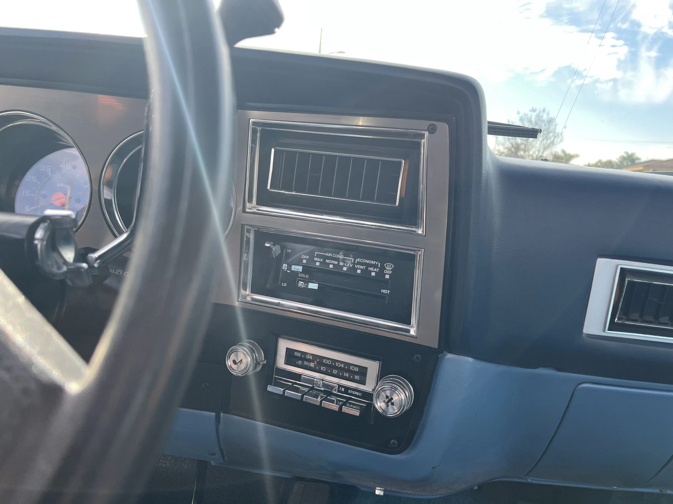 Chevrolet-Ck-truck-c10-1984-Blue-Blue-8