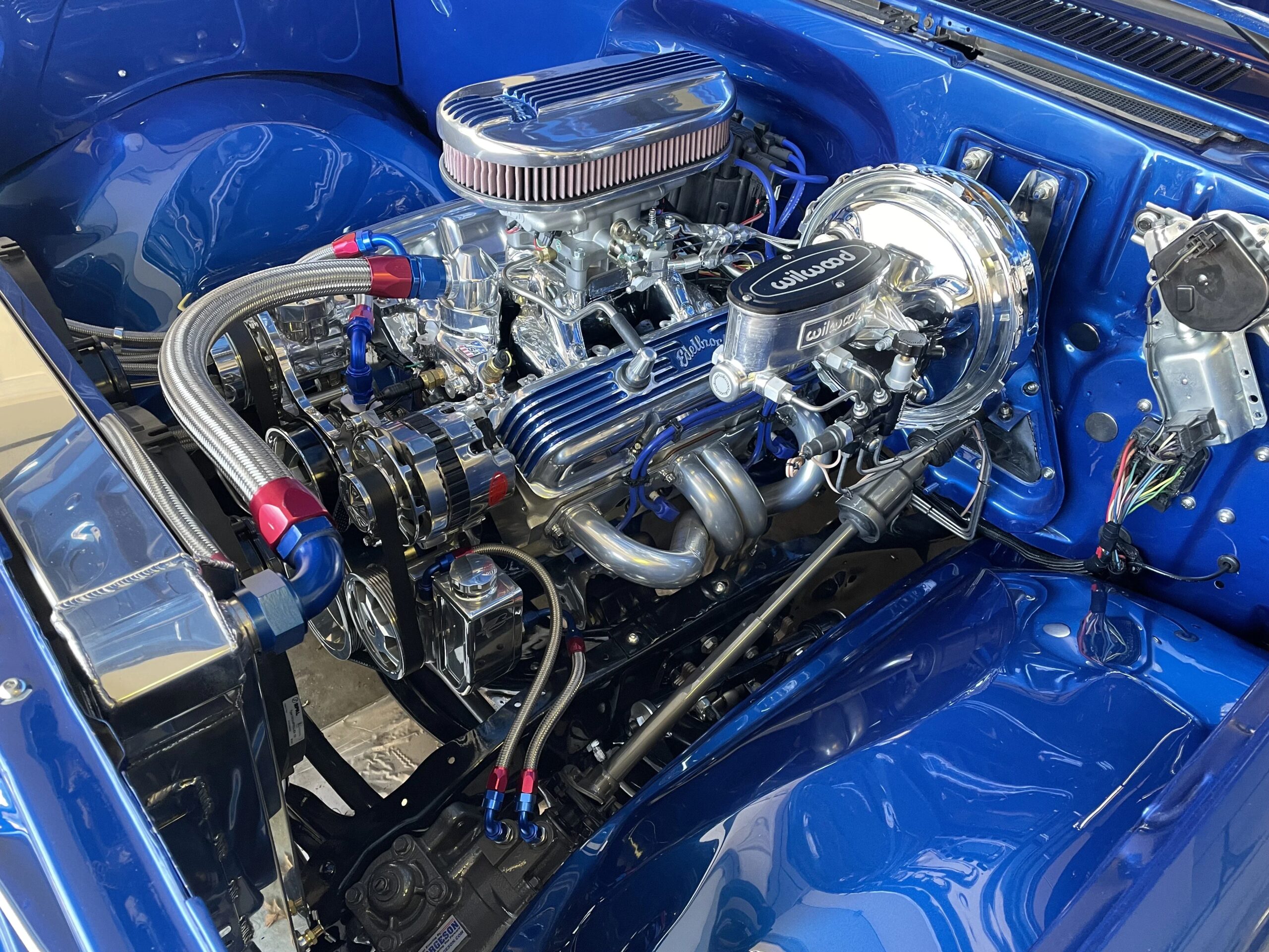 Chevrolet-Ck-truck-c10-1986-Blue-White-11