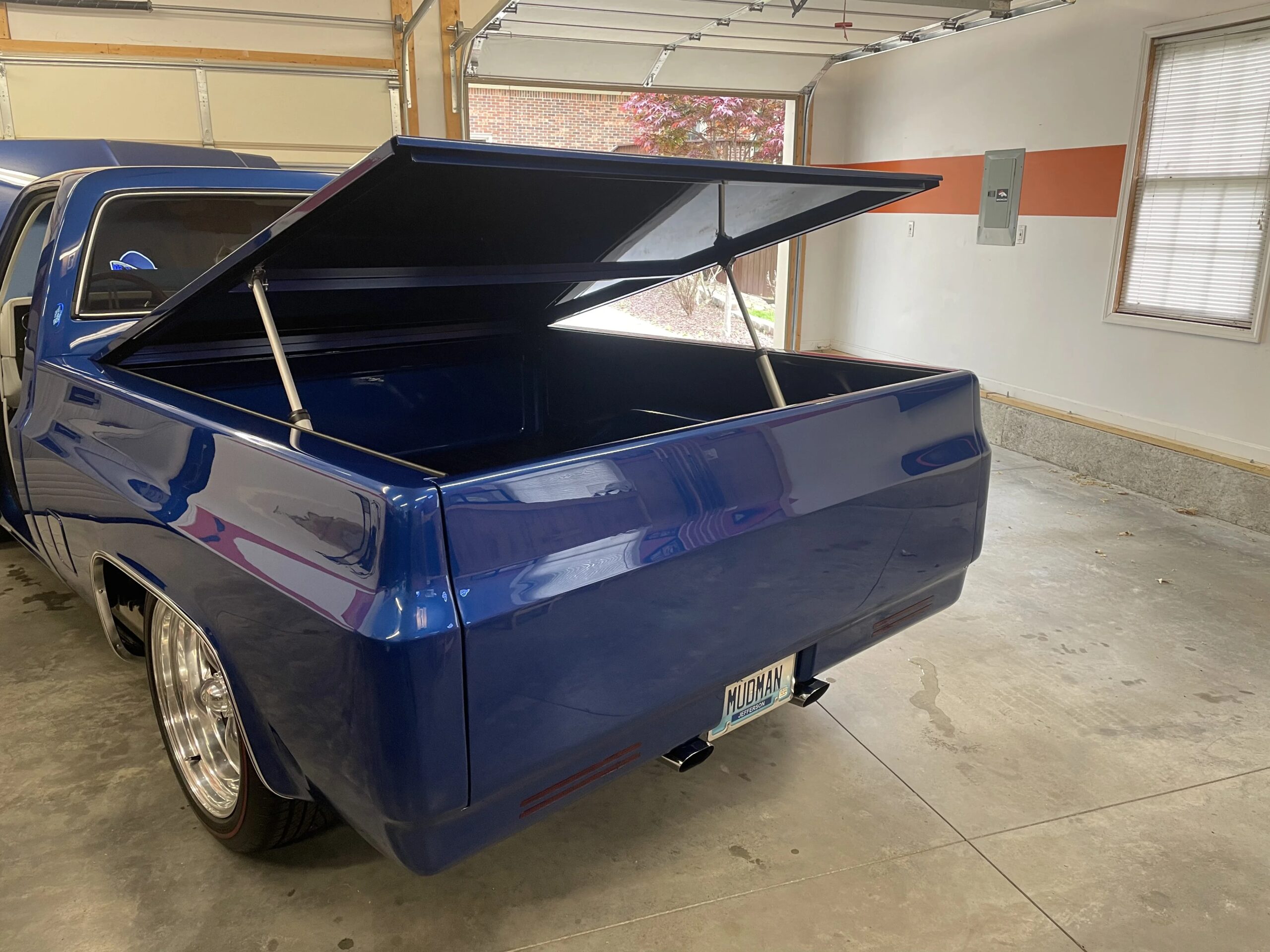 Chevrolet-Ck-truck-c10-1986-Blue-White-14