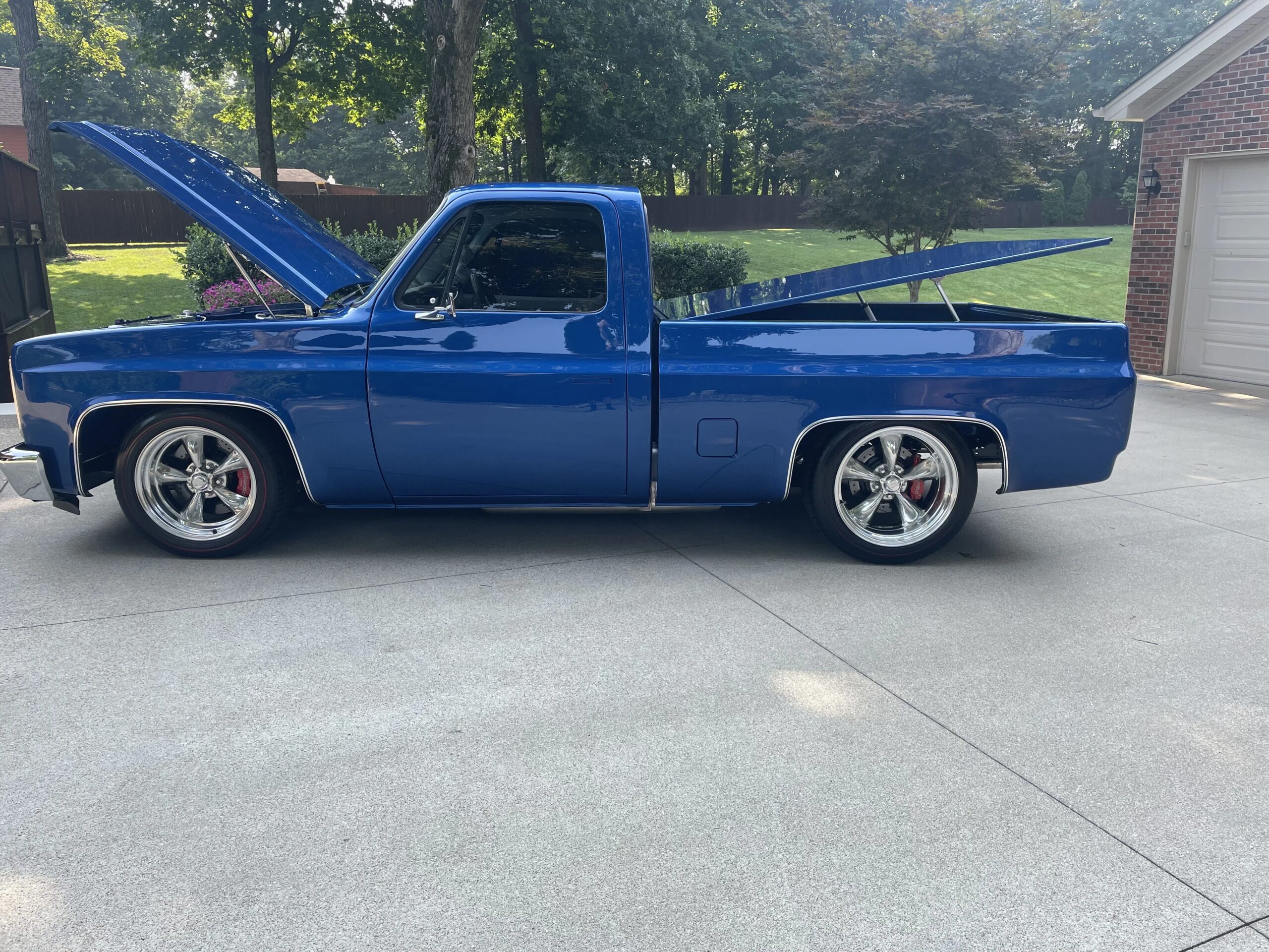 Chevrolet-Ck-truck-c10-1986-Blue-White-17