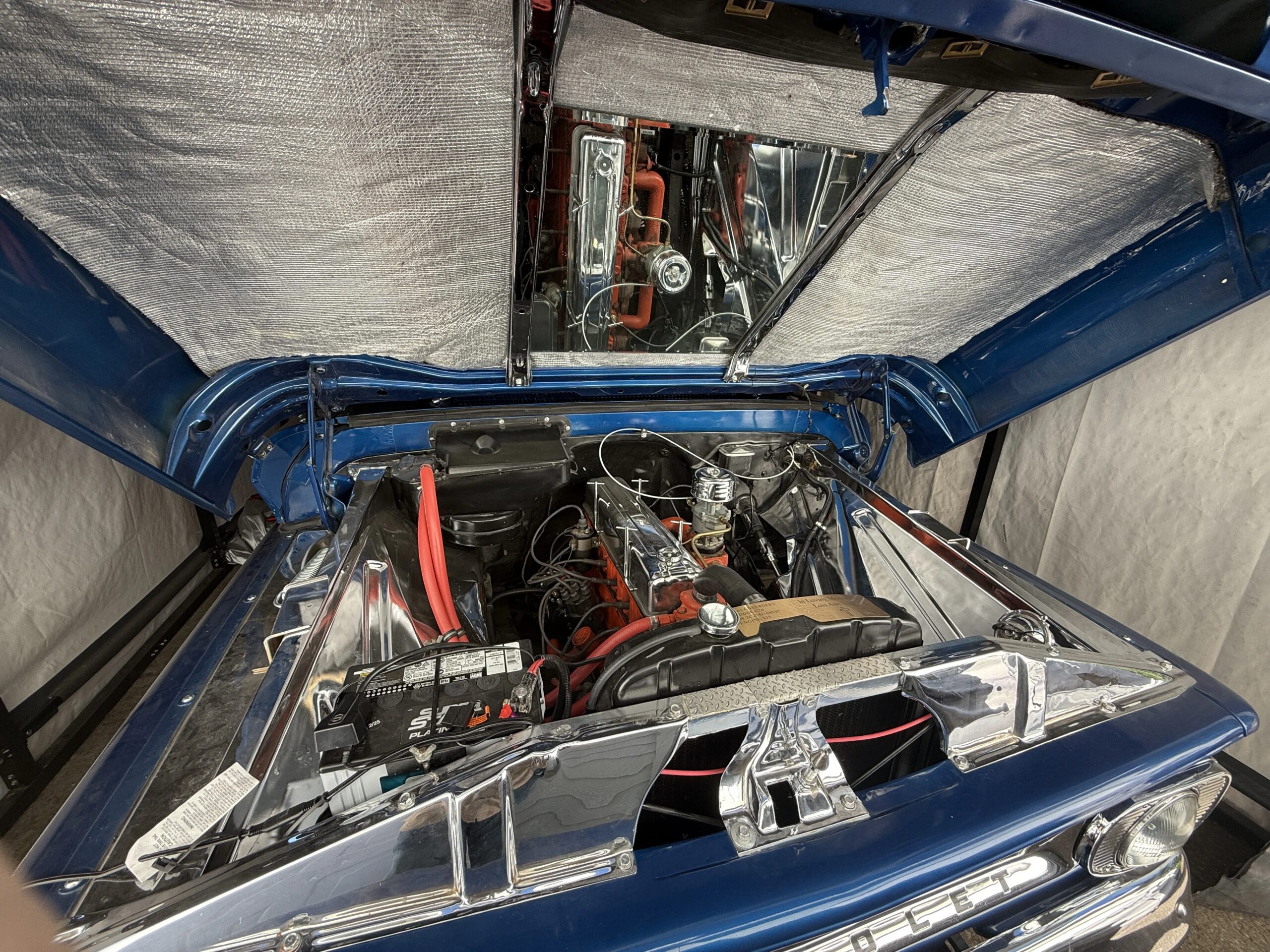 Chevrolet-Ck-truck-c20-1962-Blue-Black-12