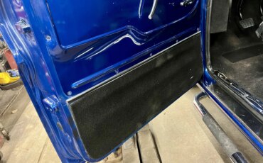 Chevrolet-Ck-truck-c20-1962-Blue-Black-27