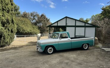 Chevrolet-Ck-truck-c20-1964-Custom-Brown