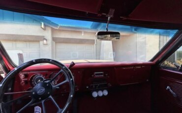 Chevrolet-Ck-truck-c20-1968-Red-Red-2