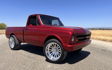 Chevrolet-Ck-truck-c20-1968-Red-Red-5
