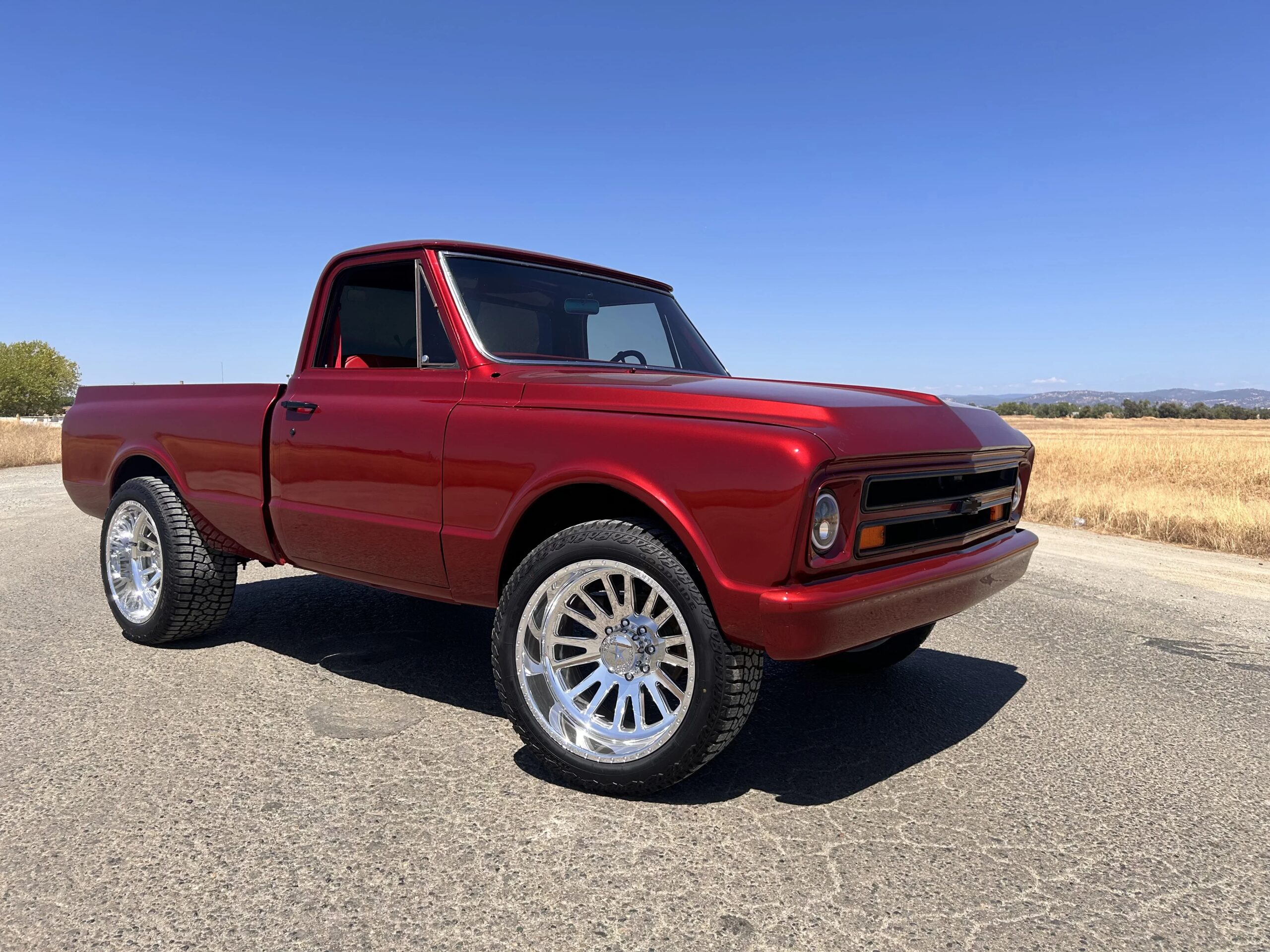 Chevrolet-Ck-truck-c20-1968-Red-Red-5