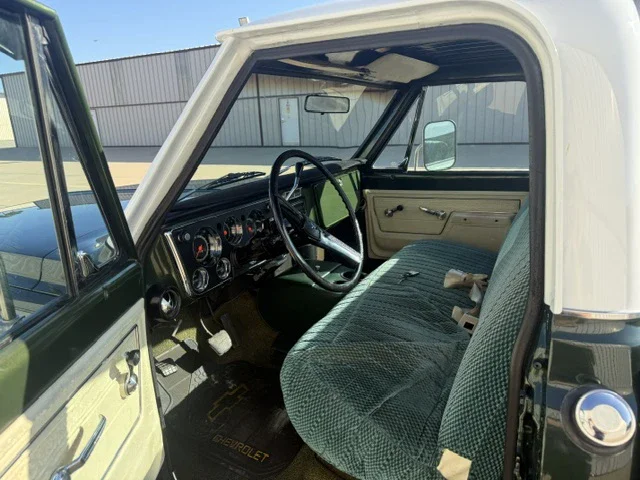 Chevrolet-Ck-truck-c20-1972-Green-Green-11