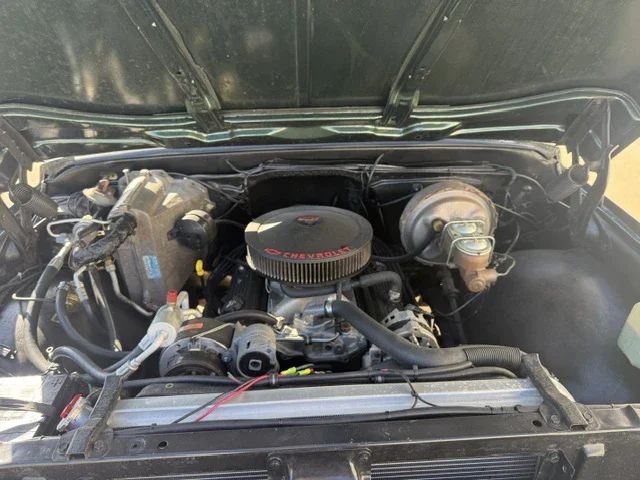 Chevrolet-Ck-truck-c20-1972-Green-Green-12