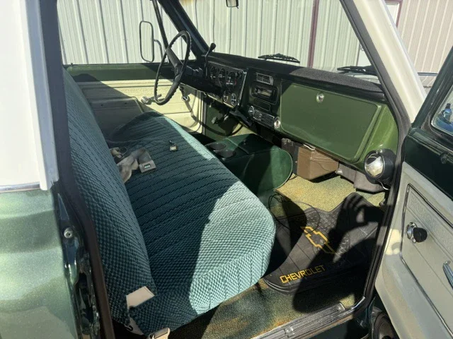 Chevrolet-Ck-truck-c20-1972-Green-Green-4