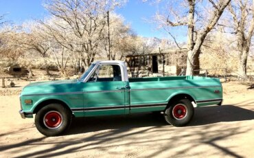 Chevrolet-Ck-truck-c20-1972-Turquoise-Black-1