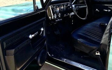 Chevrolet-Ck-truck-c20-1972-Turquoise-Black-5