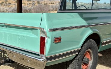 Chevrolet-Ck-truck-c20-1972-Turquoise-Black-7