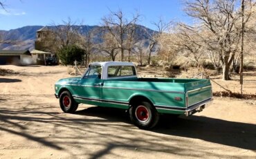 Chevrolet-Ck-truck-c20-1972-Turquoise-Black-9