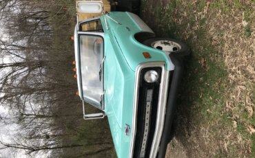 Chevrolet-Ck-truck-c30-1970-Green-Green-1