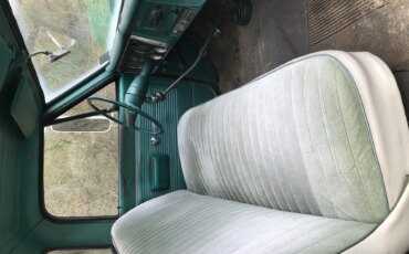 Chevrolet-Ck-truck-c30-1970-Green-Green-2