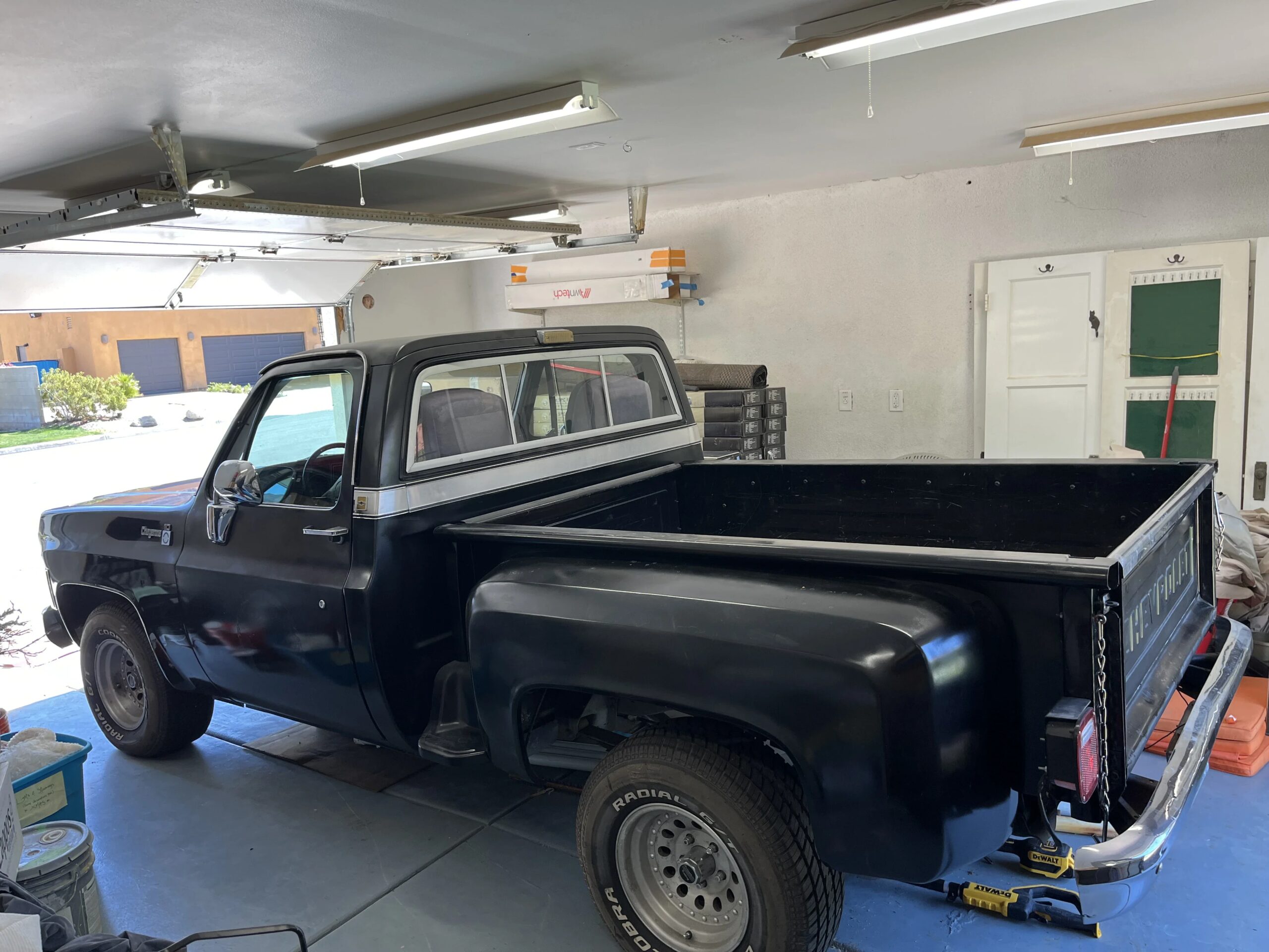 Chevrolet-Ck-truck-cheyenne-1979-Black-Black-1