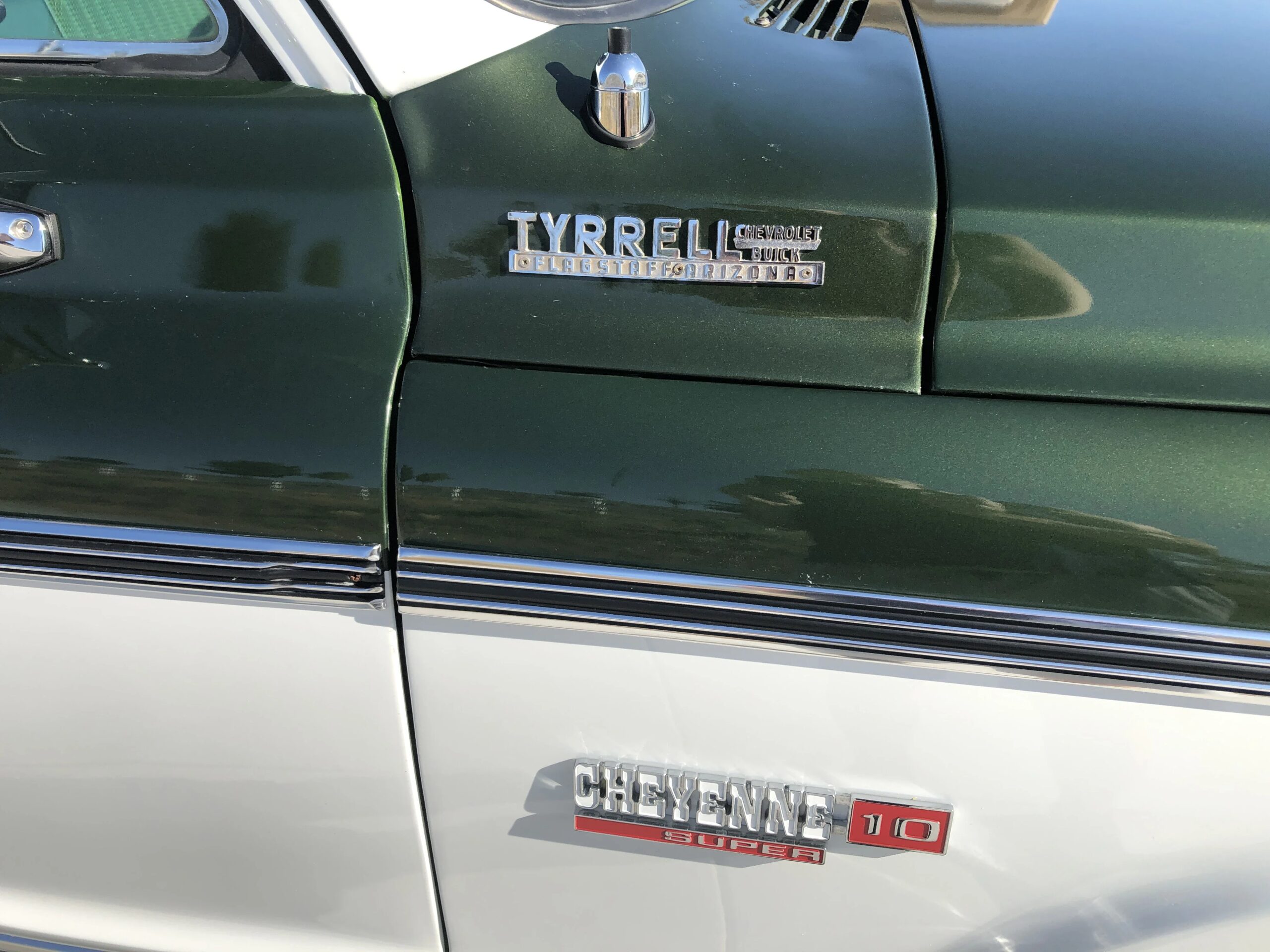 Chevrolet-Ck-truck-cheyenne-super-1972-Green-Green-14