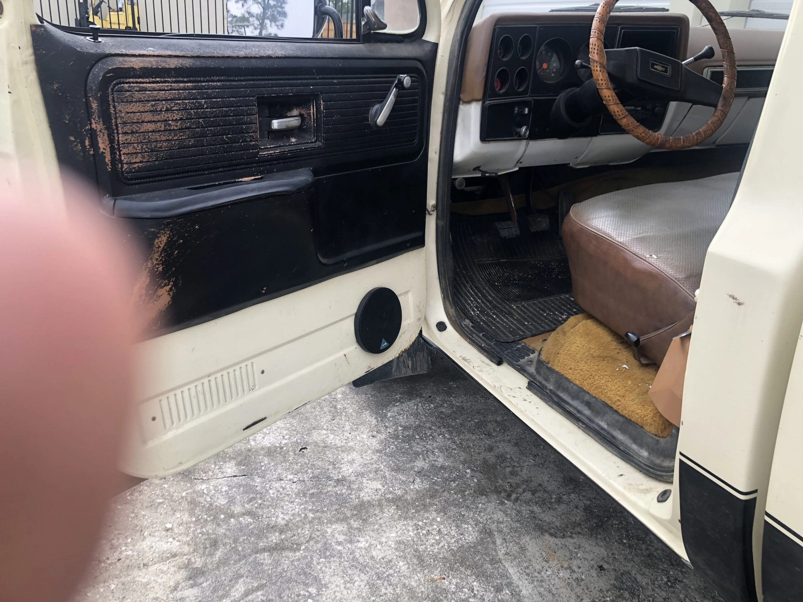 Chevrolet-Ck-truck-custom-deluxe-1979-Tan-Brown-5