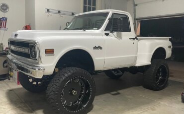Chevrolet-Ck-truck-k10-1970-White-Black-9