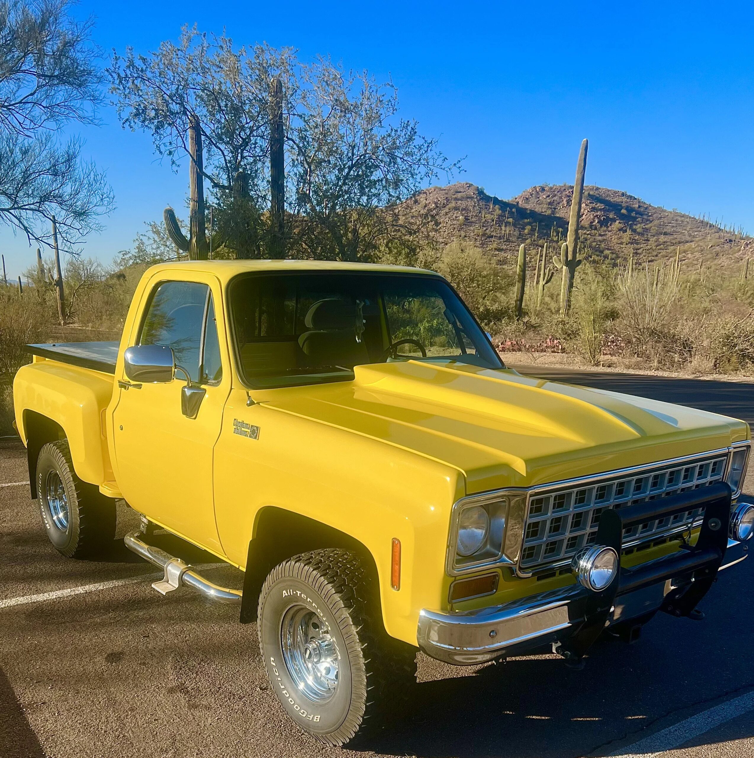 Chevrolet-Ck-truck-k10-1978-Yellow-Gray