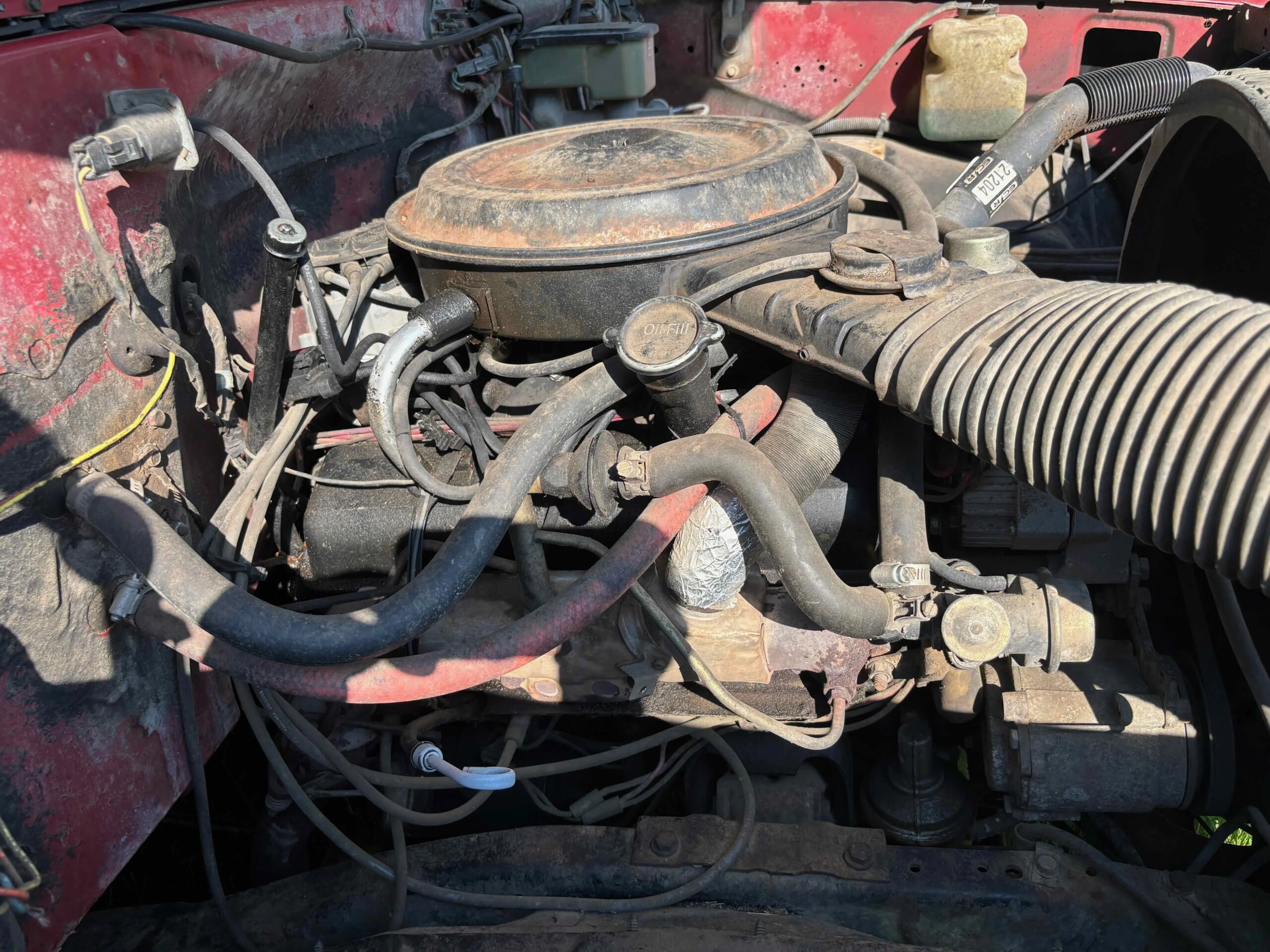 Chevrolet-Ck-truck-scottsdale-1984-Red-Red-11
