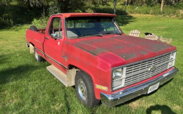 Chevrolet-Ck-truck-scottsdale-1984-Red-Red-3