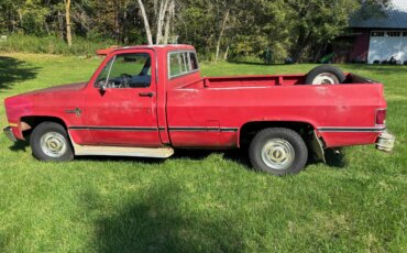 Chevrolet-Ck-truck-scottsdale-1984-Red-Red