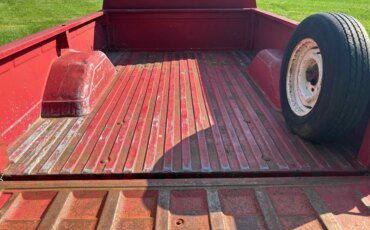 Chevrolet-Ck-truck-scottsdale-1984-Red-Red-5