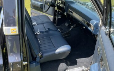 Chevrolet-Ck-truck-silverado-1983-Blue-Blue-34
