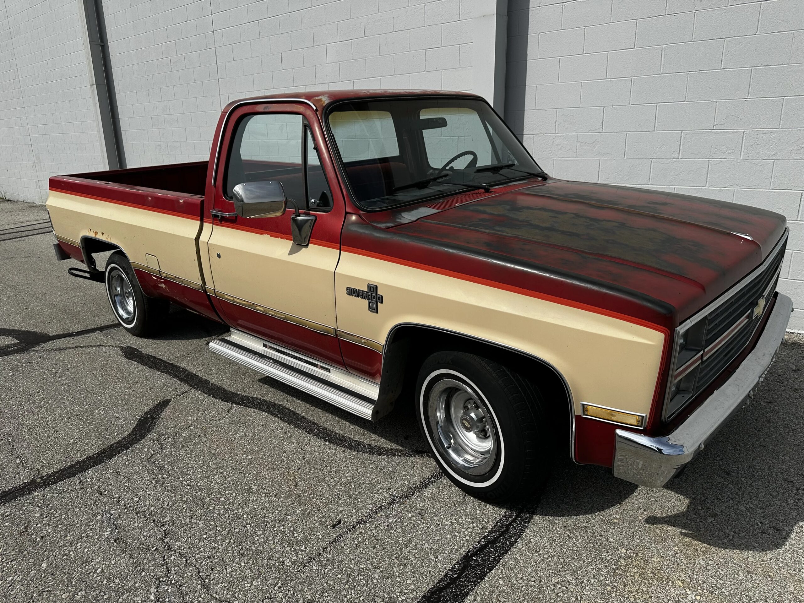 Chevrolet-Ck-truck-silverado-1984-Red-Burgundy-1