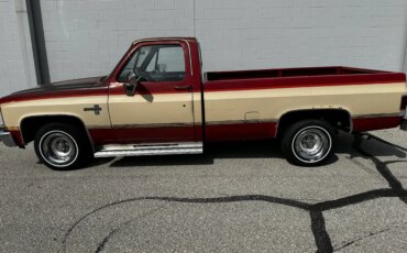 Chevrolet-Ck-truck-silverado-1984-Red-Burgundy-4