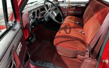 Chevrolet-Ck-truck-silverado-1984-Red-Burgundy-5