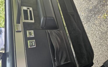 Chevrolet-Ck-truck-silverado-1986-Black-Black-11