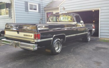 Chevrolet-Ck-truck-silverado-1986-Black-Black-5