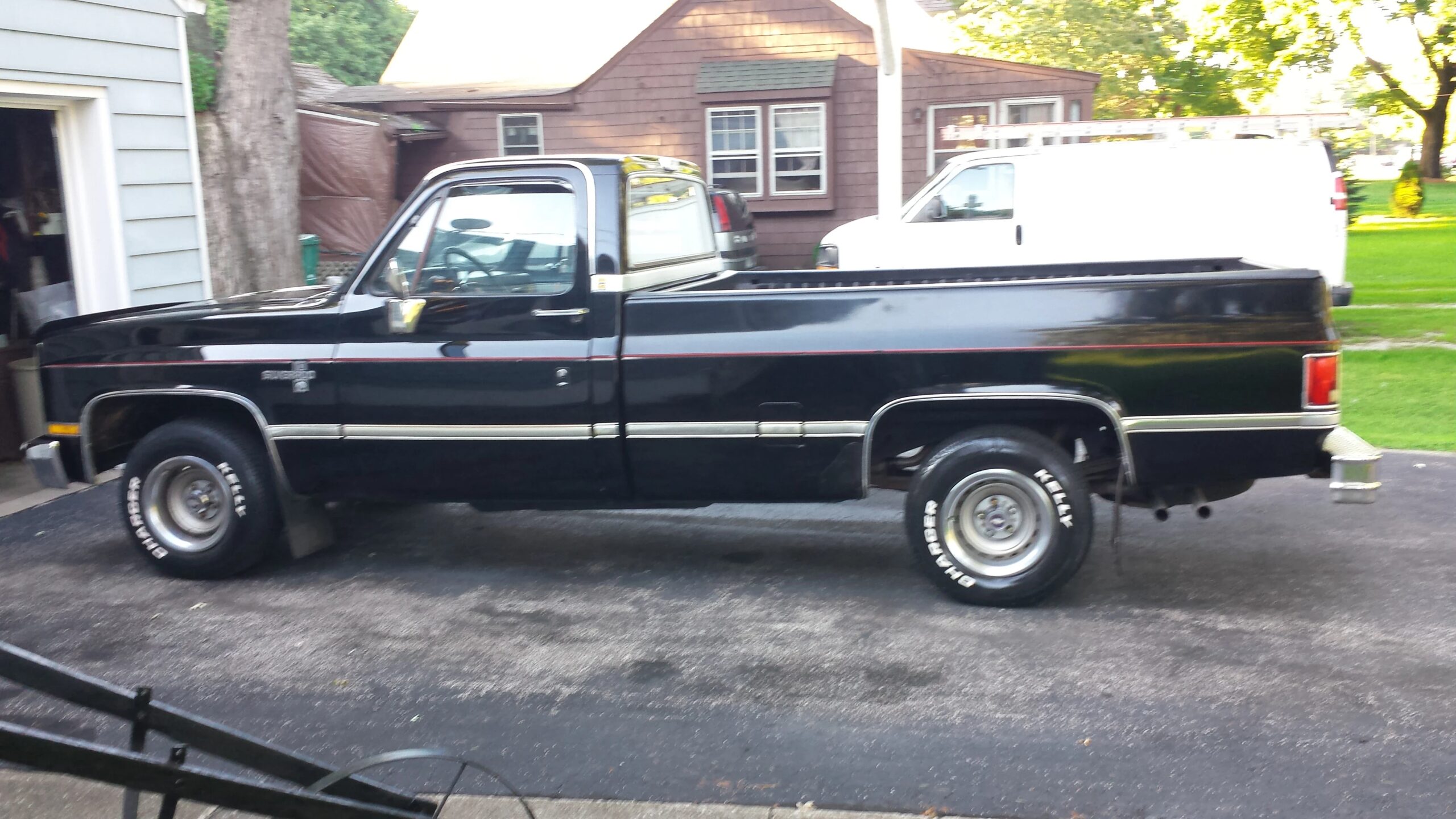 Chevrolet-Ck-truck-silverado-1986-Black-Black-7