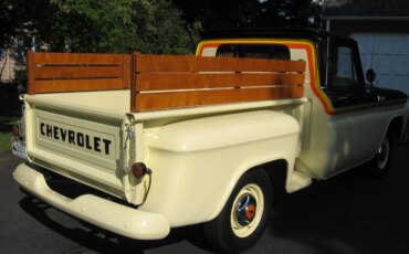 Chevrolet-Ck-trucks-1965-Beige-14