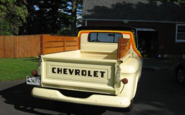 Chevrolet-Ck-trucks-1965-Beige-5