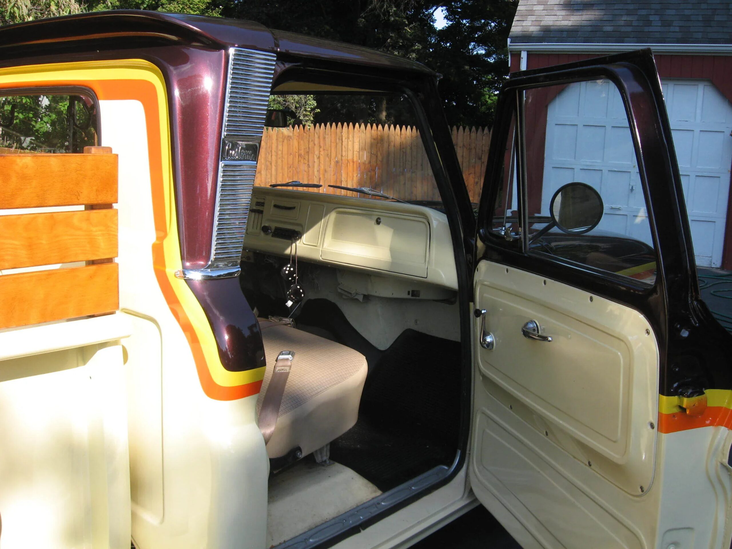 Chevrolet-Ck-trucks-1965-Beige-8
