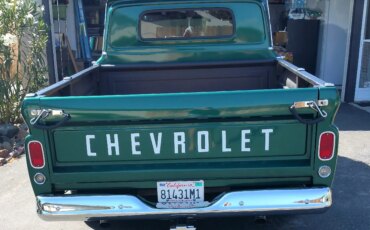 Chevrolet-Ck-trucks-1966-Green-Beige-1