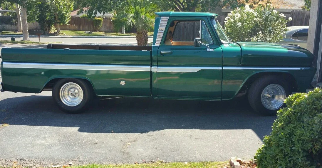 Chevrolet-Ck-trucks-1966-Green-Beige-7