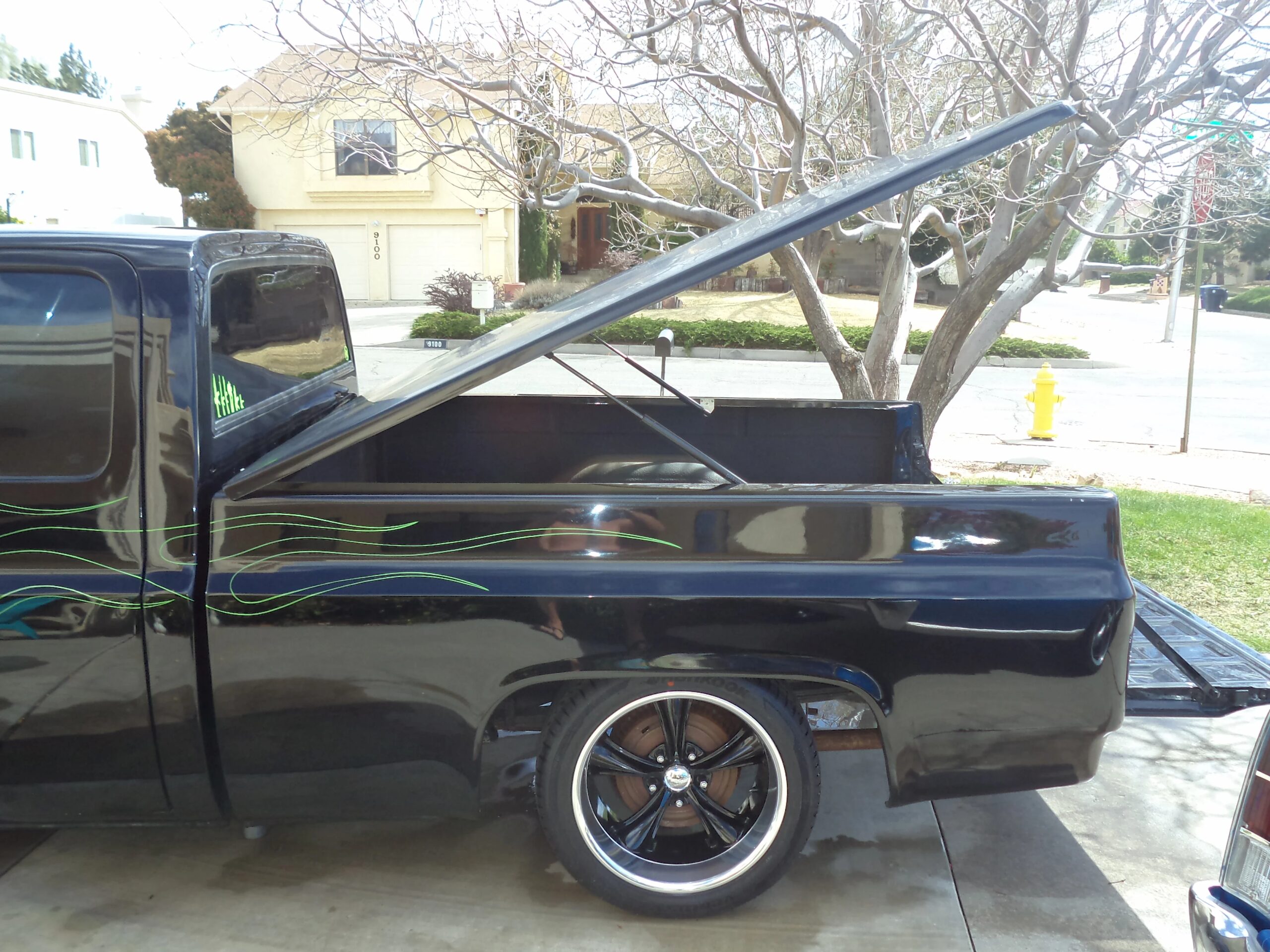 Chevrolet-Ck-trucks-1974-Black-Gray-27