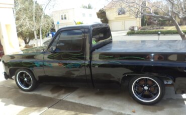 Chevrolet-Ck-trucks-1974-Black-Gray-36